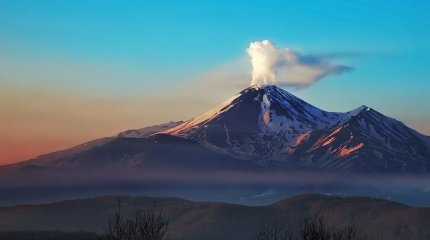 На Камчатке проснулся вулкан