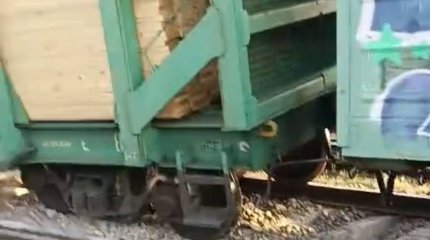 Вагоны сошли с рельсов на юге Казахстана