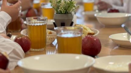 “Мы не можем кормить школьников дешевыми продуктами сомнительного качества", - новый стандарт питания начнет работать с 1 сентября.