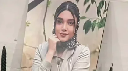 Ирандық ер адам қызын жұмысы үшін жұрттың көзінше пышақтап өлтірген