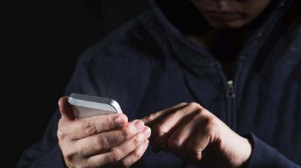 Житель ЗКО оформлял займы через чужие телефоны