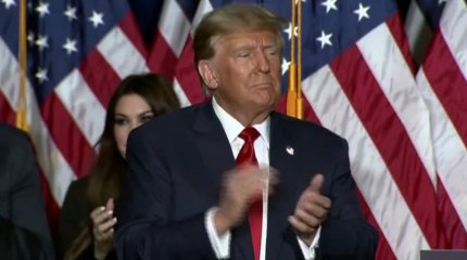 Трамп: «Зеленскийден әбден мезі болдым»