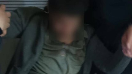 Мужчина с ножом угрожал подросткам в Астане