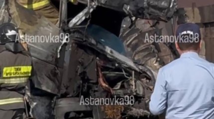 Водитель грузовика сгорел заживо в ДТП в Астане