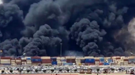 Взрыв в иранском порту мог произойти из-за неправильного хранения химикатов