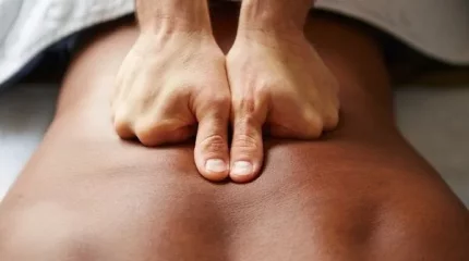 Массажист сломал девочке ногу во время процедуры