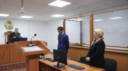 Год тюрьмы получила предприниматель в Мангистау после отравления 460 детей в школьной столовой