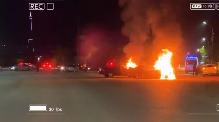 Ақтөбеде ер адам ұрлаған көлігімен жантүршігерлік жол апатына түсті