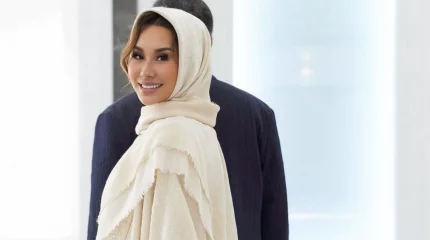 "Rolls-Royce алып бермек": Динара Сәтжан күйеуінің қалай еркелететінін айтып берді