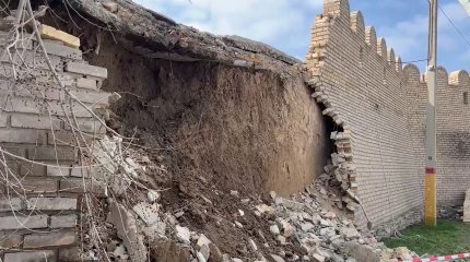 Қазақ хандығының 550 жылдығына салынған "Төрткүл" керуен сарайы тозып тұр