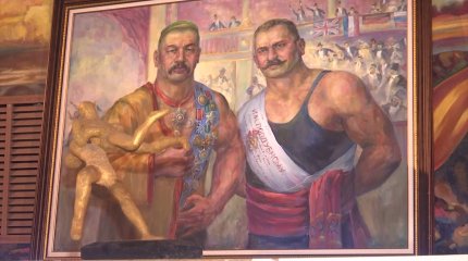 Биыл күш атасы Қажымұқан Мұңайтпасұлының туғанына 154 жыл