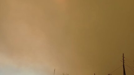 Природный пожар подбирается к сёлам Костанайской области