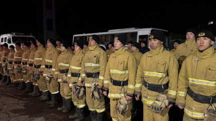 Более 800 человек спасают Макинск от затопления