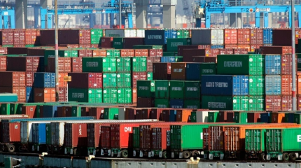 Трамп объявил о немедленном повышении пошлин для Китая до 125%