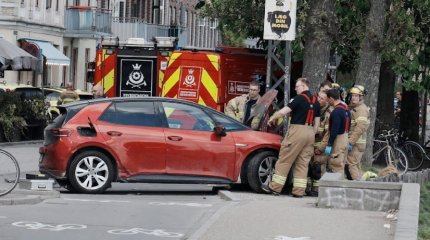 Авто протаранило толпу людей в Дании