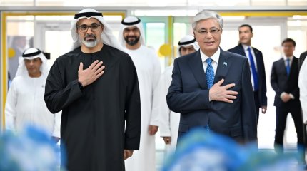 Тоқаев пен Халиф бен Заид Әл Нахаян атындағы №84 мектеп-лицейге барды