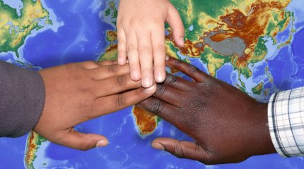 Число вынужденных переселенцев в мире превысило 83 млн человек