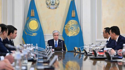 Токаев на Совбезе объявил выговор министру транспорта за ситуацию на границах