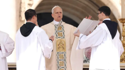 В Ватикане прошла церемония интронизации нового папы римского Льва XIV