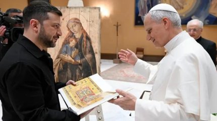 Зеленский Ватиканда жаңа Рим Папасымен кездесті