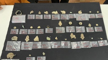 Таиландта жұмысшылар 1300 жылдық тарихы бар қазына тапты