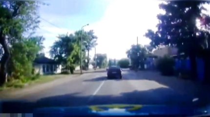 Пьяный семейчанин угнал авто и пытался скрыться от полиции (ВИДЕО)