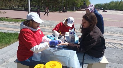 Медицинский городок развернули в Костанае, чтобы рассказать горожанам об иммунизации