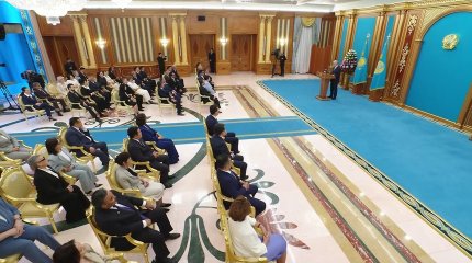 Президент мәдениет және өнер қызметкерлерін марапаттады