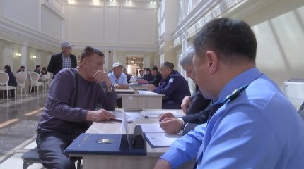 Маңғыстауда әкімдік қызметкерлері бір күнде 600-ге жуық тұрғынды қабылдады