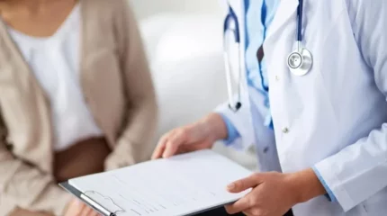 Қазақстандық әйел дәрігерлердің қателігінен құжат жүзінде "қайтыс болған"