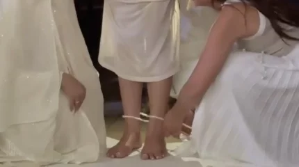 «Бұл не болды?»: бойжеткен Дубайда өзінің тұсауын кесемін деп сынға ұшырады