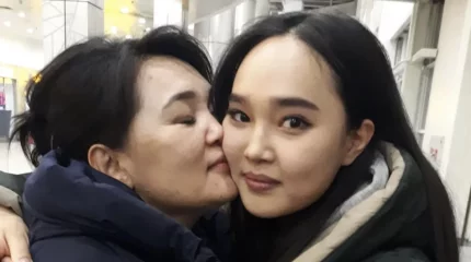 «Әлі күнге дейін қорқамын»: Жанар Айжанованың қызы неден үрейленіп жүргенін айтты