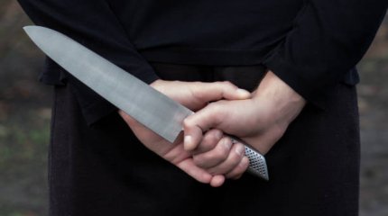 Туған күн кешіне жиналған жасөспірімдерді белгісіз біреу өлтіріп кетті