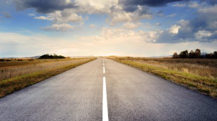 В Казахстане хотят отменить оплату за проезд по участкам платных дорог с дефектами