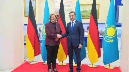 "Сенат тарапынан заңнамалық қолдау көрсетуге және бірлесіп жұмыс істеуге дайынбыз", - М. Әшімбаев