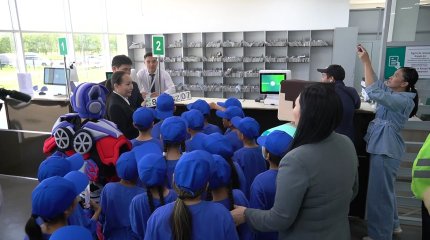 В преддверии международного дня защиты детей в специализированном ЦОНе Уральска провели экскурсию для школьников