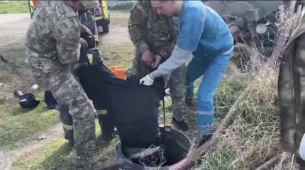 Двое рабочих едва не погибли в септике в Костанайской области