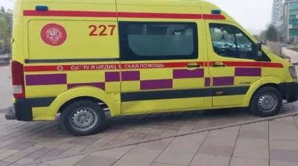 Астанада оқушы қызды автобус қағып кетті: тағы бір жолаушы жарақат алды