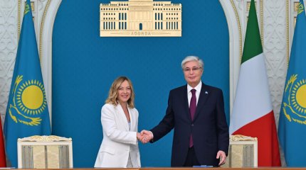 Тоқаев пен Джорджа Мелони бірнеше құжатқа қол қойды