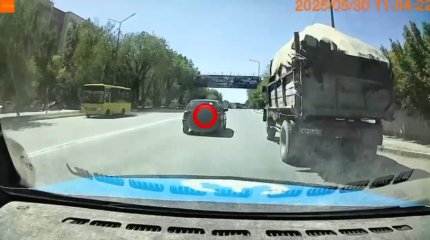 Без прав и тормозов: молодой лихач попытался скрыться от полиции