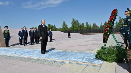 Бүгін Саяси қуғын-сүргін және ашаршылық құрбандарын еске алу күні