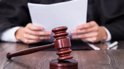 Ташкентте 61 жастағы мұғалім 10-сынып оқушысына сезімін білдіргені үшін сотталды