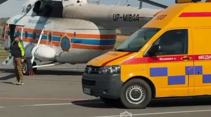 ШҚО-да ауыр хәлдегі нәресте тікұшақпен Өскеменге жеткізілді