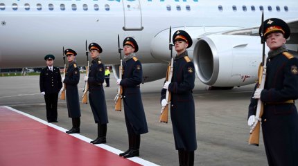 Токаев прибыл в Россию