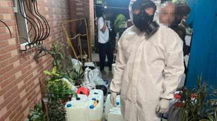 КНБ задержал казахстанцев в момент изготовления прекурсоров в Алматы