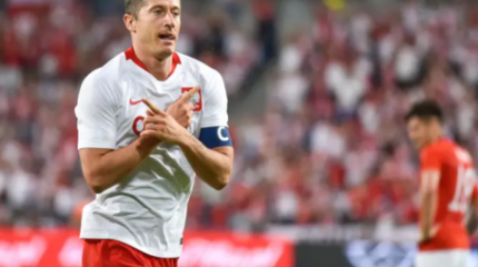 “Барселона“ жұлдызы құрамадан кетті, бапкері отставкаға шықты