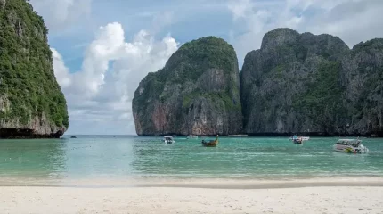 БАҚ: Таиландта қазақстандық турист қаза тапты