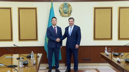 Олжас Бектенов провел переговоры с президентом Geo-Jade Petroleum