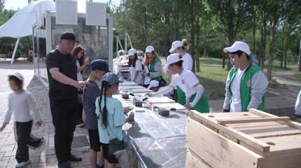 Елордалық жастар "Jasyl Fest" экофестивалінде 250 келіге жуық қалдық жинады