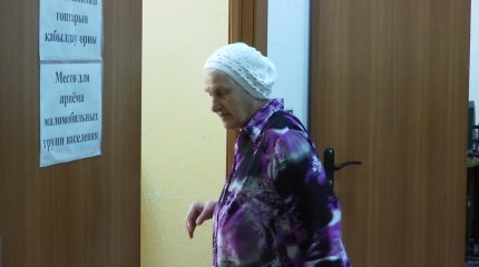 Вовремя не снимала деньги: 72-летней пенсионерке в СКО приостановили выплату пенсии